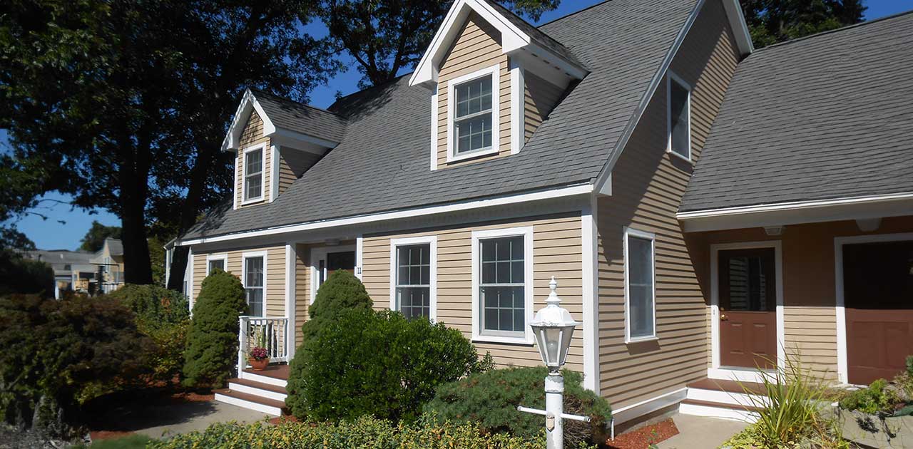 House Styles of New England Guide and Examples, Cape Style